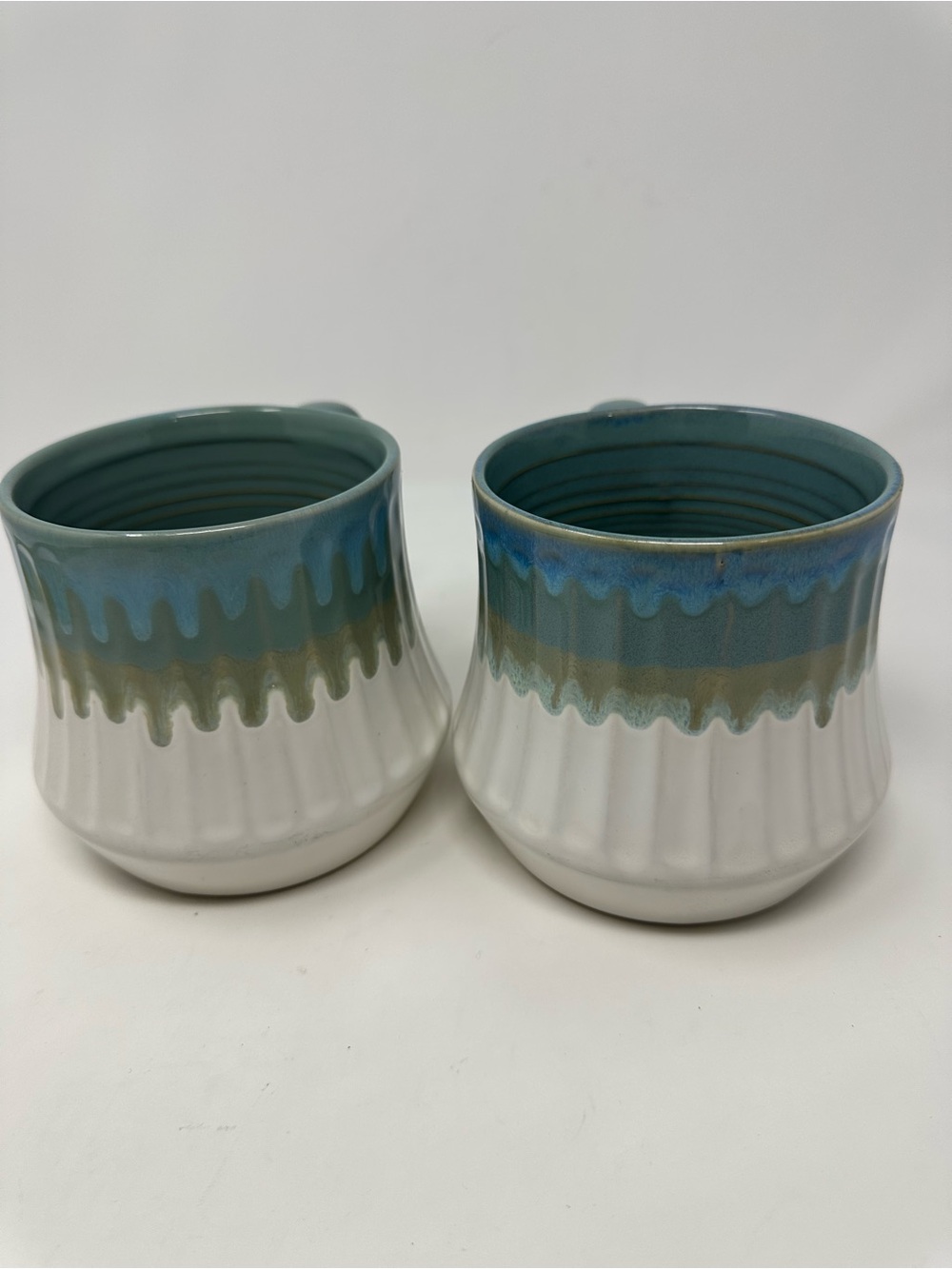 Boston Warehouse Leaf & Bean Coffee Mug Stoneware Blue Ripple Banded set of 2